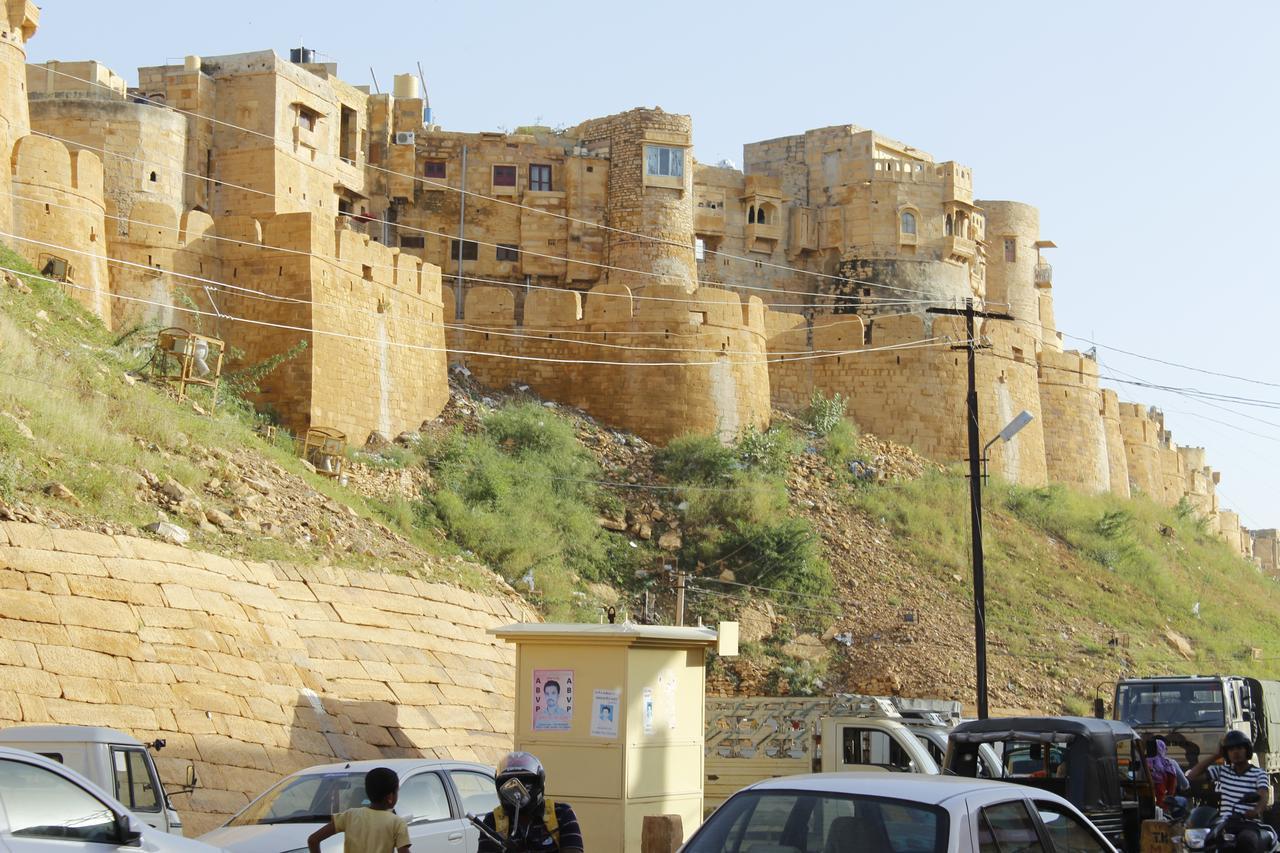 Hotel Vrinda Palace Jaisalmer Exterior foto