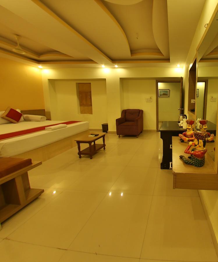 Hotel Vrinda Palace Jaisalmer Exterior foto